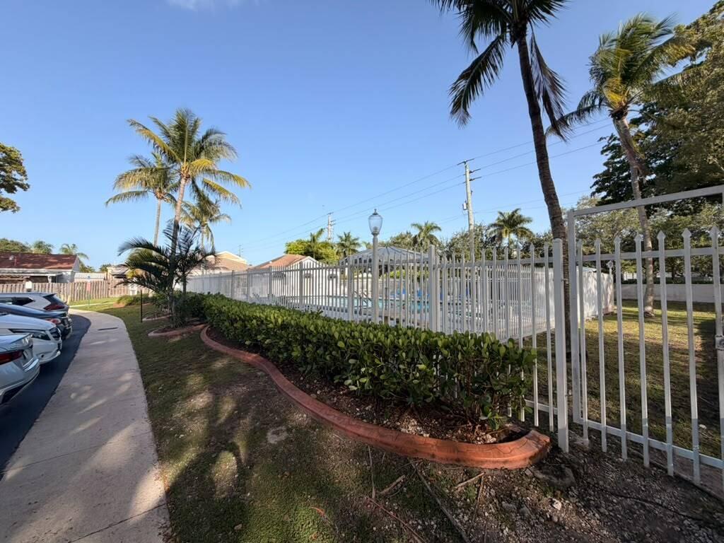 LAKES BY THE BAY SEC 6 - Residential