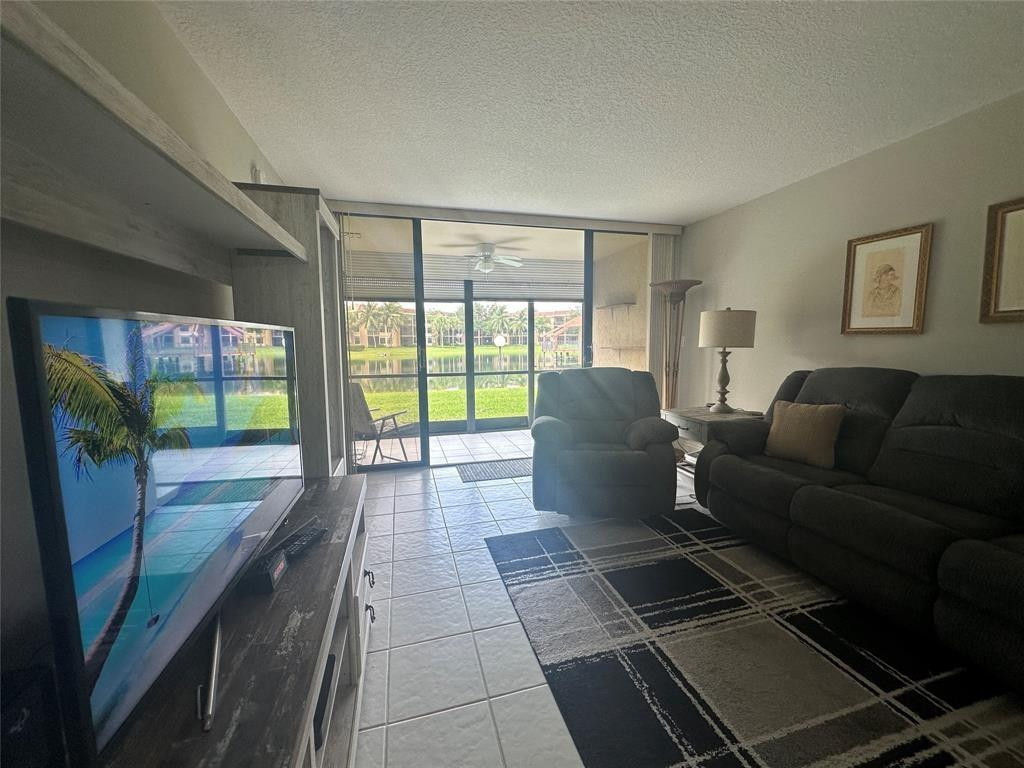 CORAL GATE - Residential