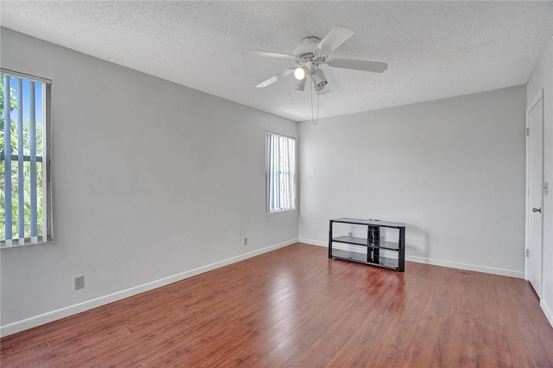 Minto Plantation-1 135-35 - Residential