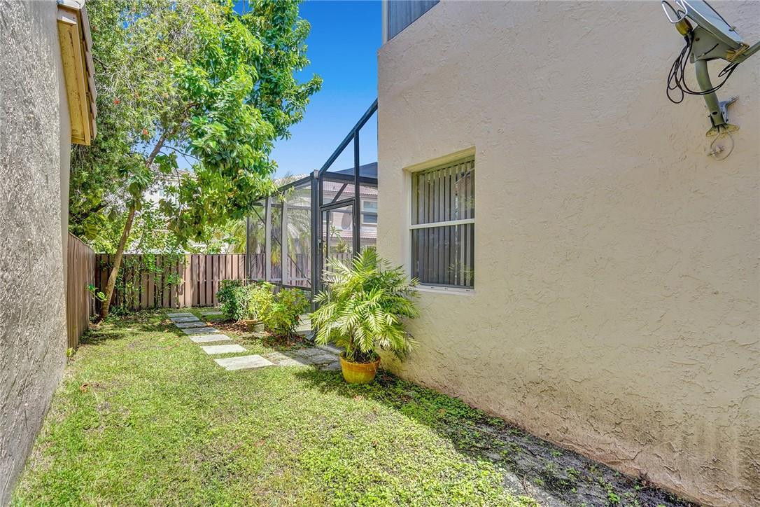 Minto Plantation-1 135-35 - Residential