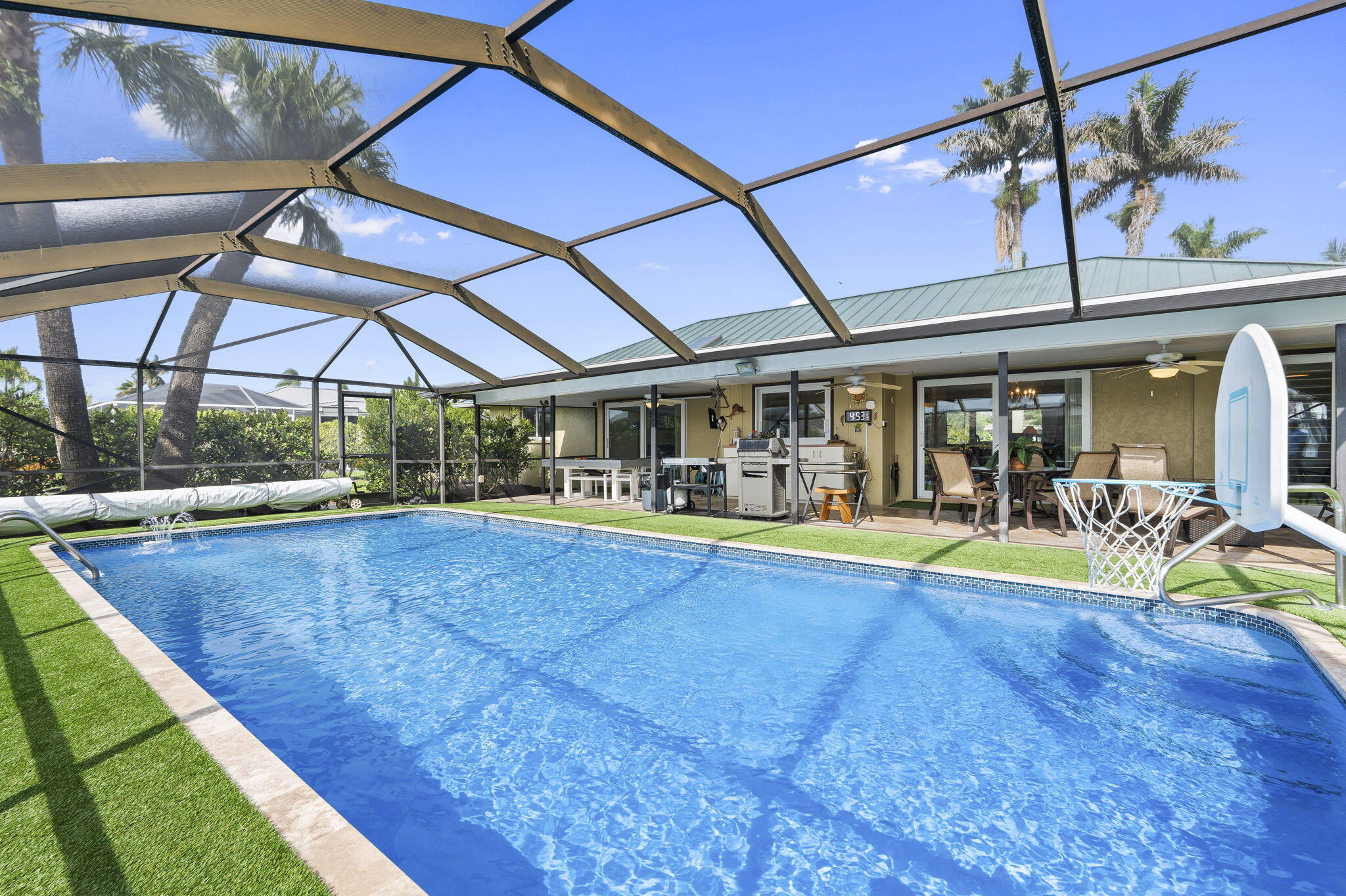 YACHT & COUNTRY CLUB OF STUART - Residential