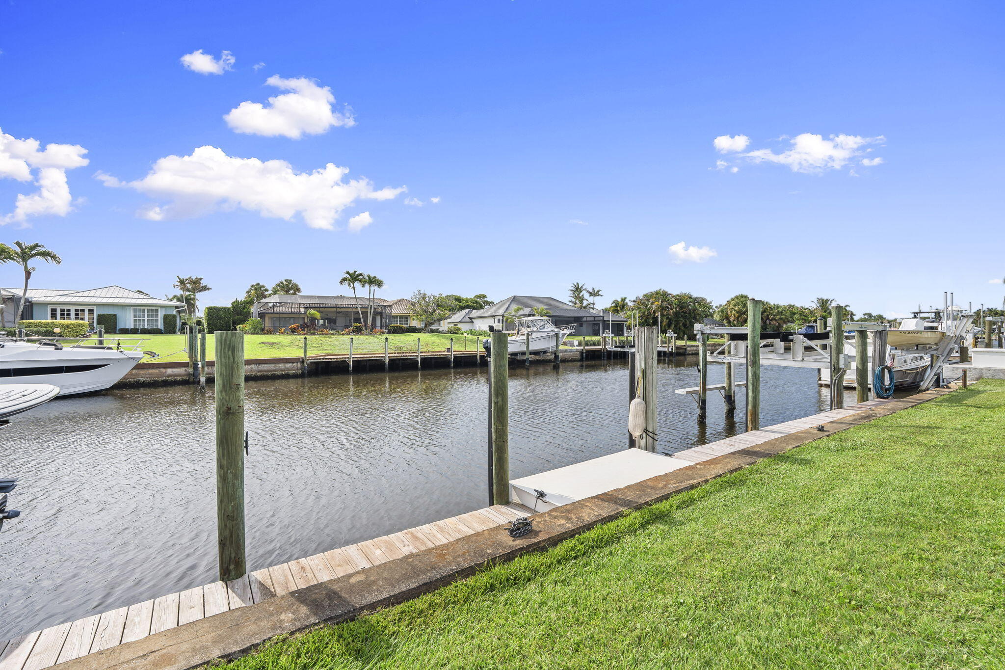 YACHT & COUNTRY CLUB OF STUART - Residential