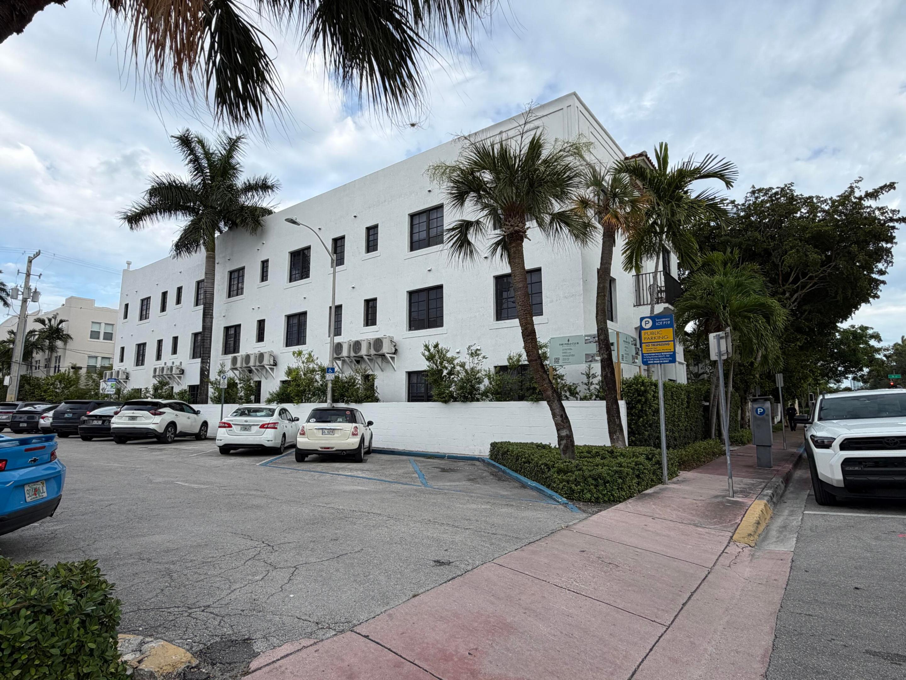 POLO CONDO - Residential Lease