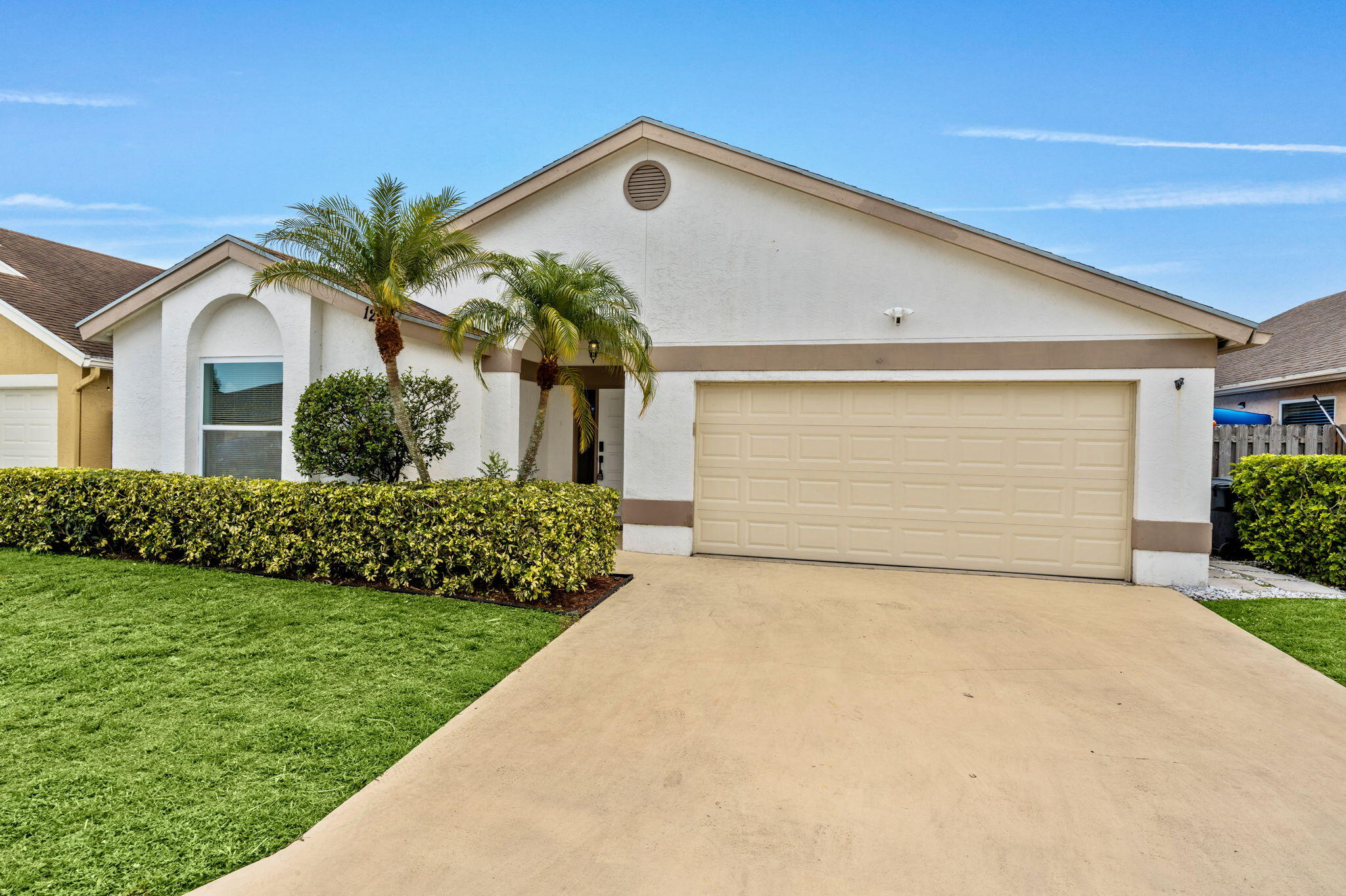 WATERWAY COVE OF WELLINGTON - Residential