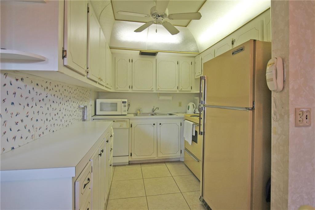 Century Village East - Residential