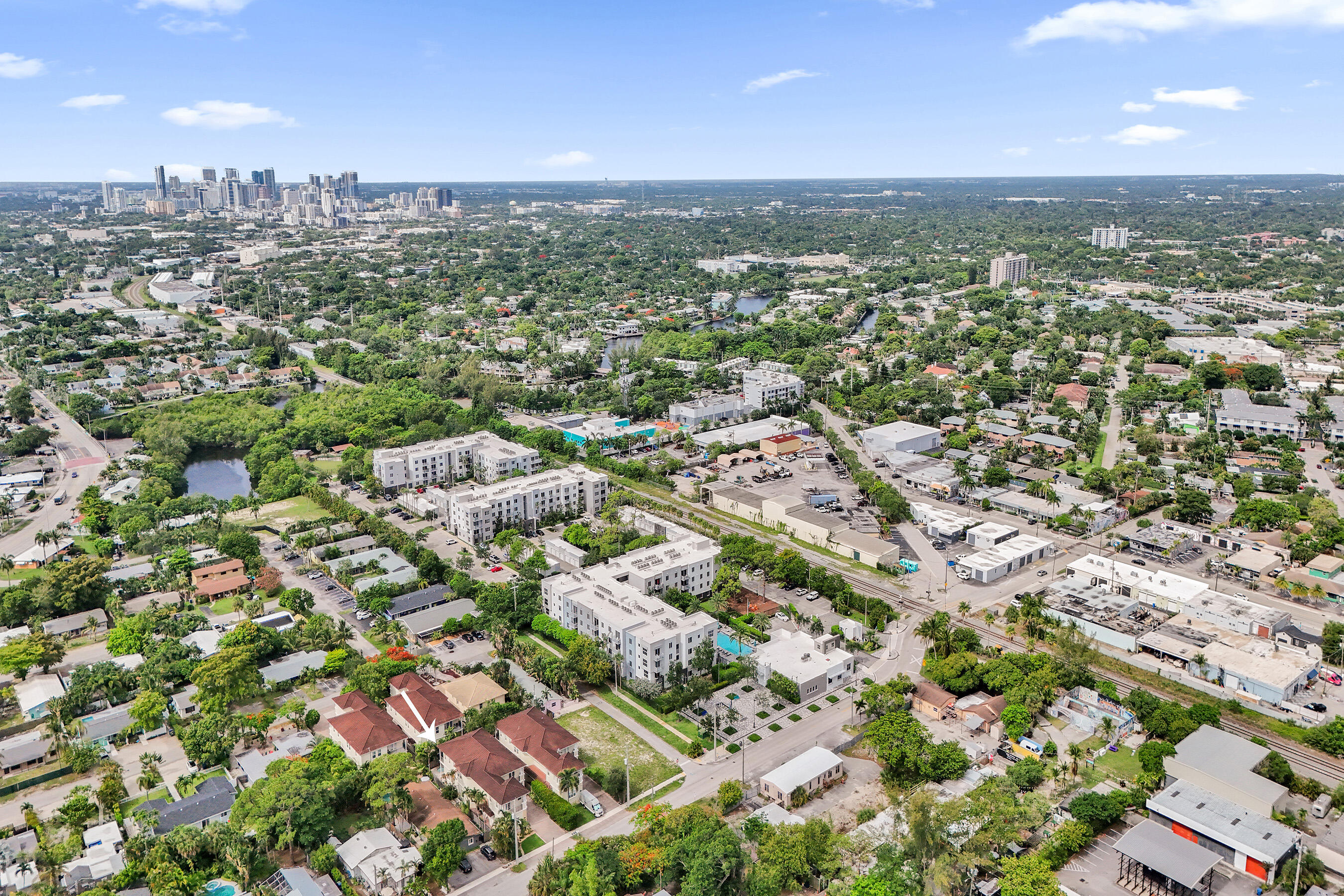 MIDDLE RIVER PLAZA - Residential