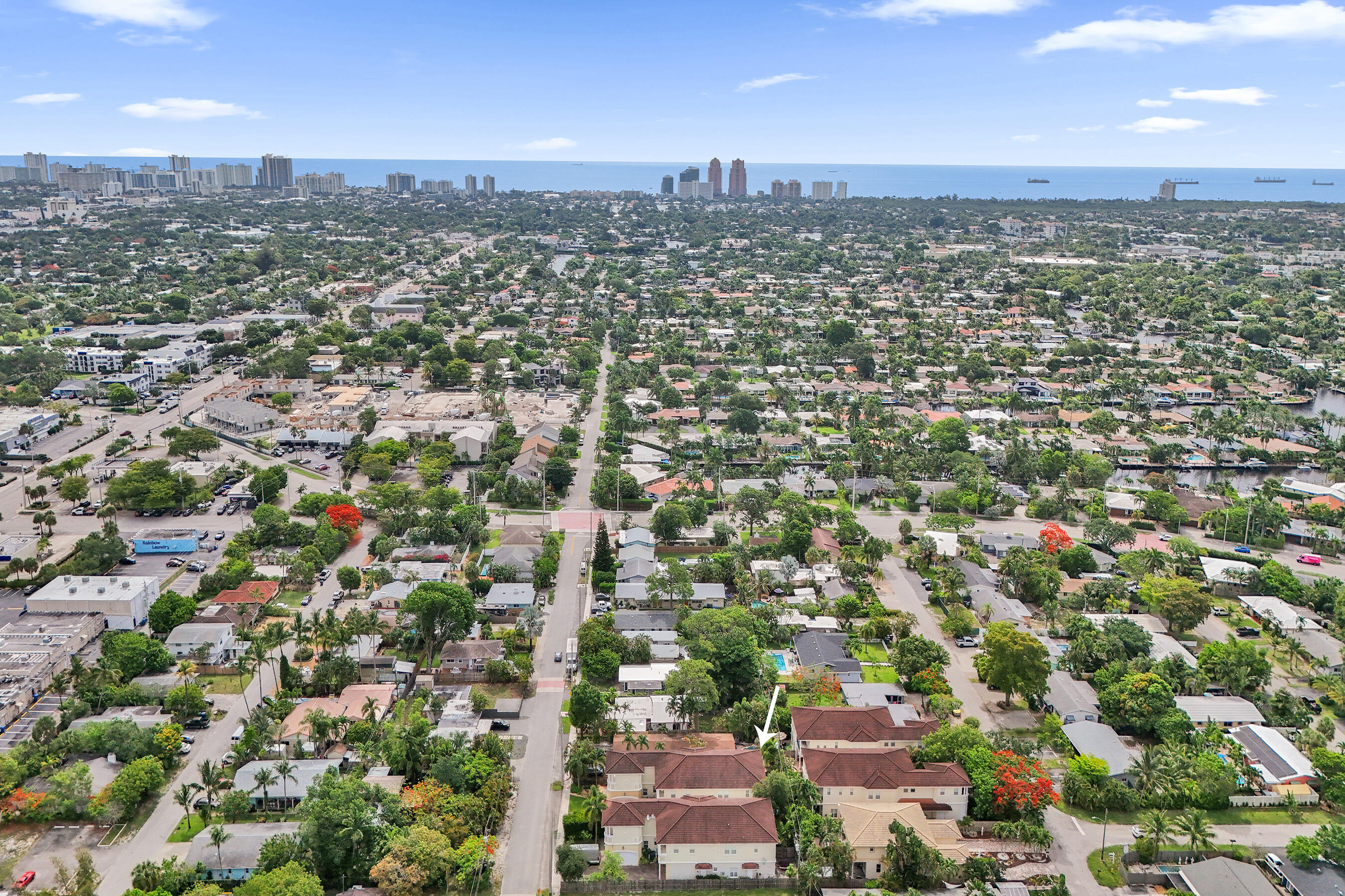 MIDDLE RIVER PLAZA - Residential