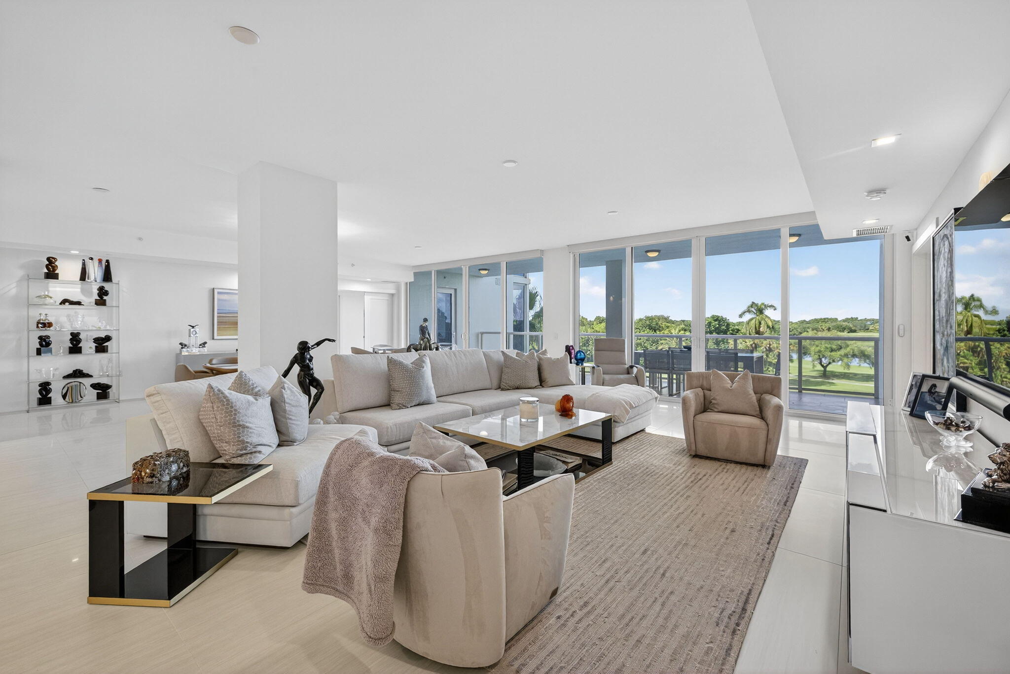 Akoya - Residential