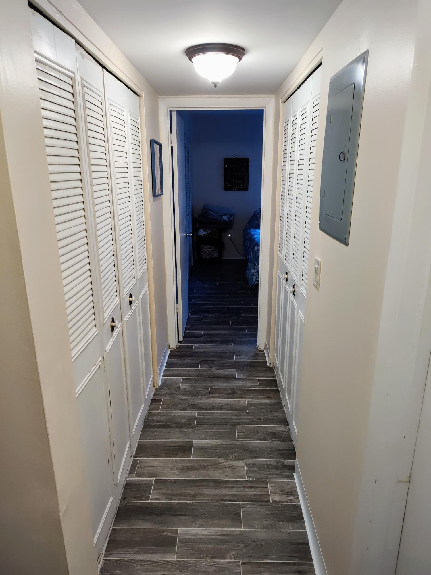 INLET HOUSE CONDOMINIUM - Residential