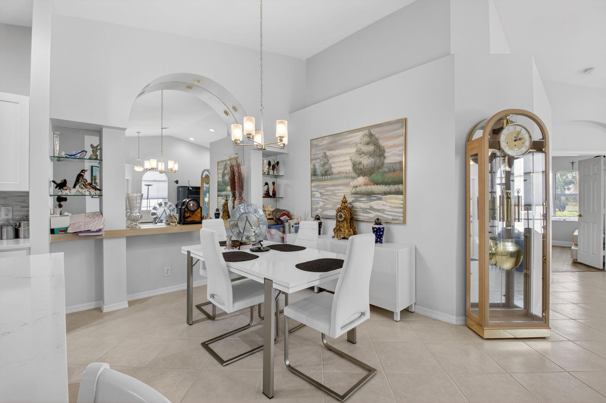 FLORAL LAKES 2 - Residential
