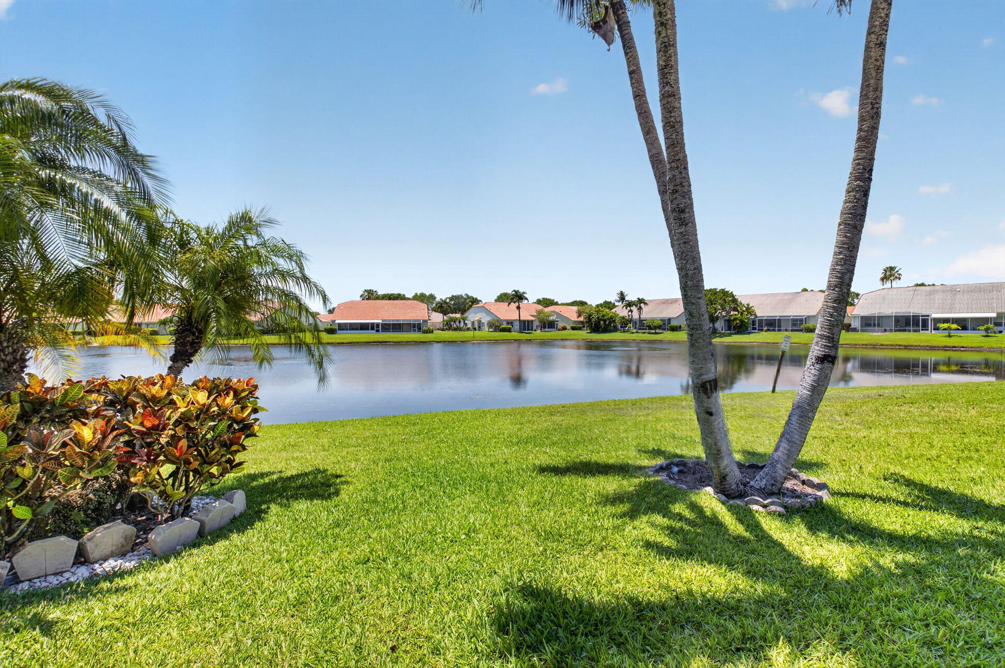 FLORAL LAKES 2 - Residential