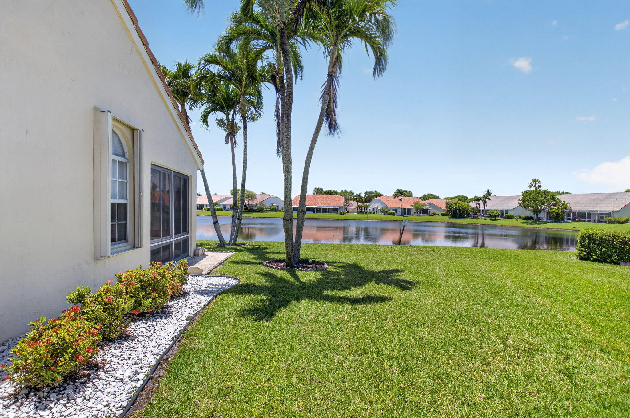 FLORAL LAKES 2 - Residential