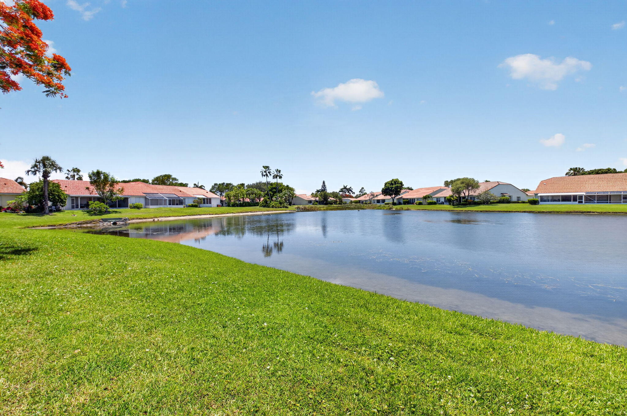 FLORAL LAKES 2 - Residential