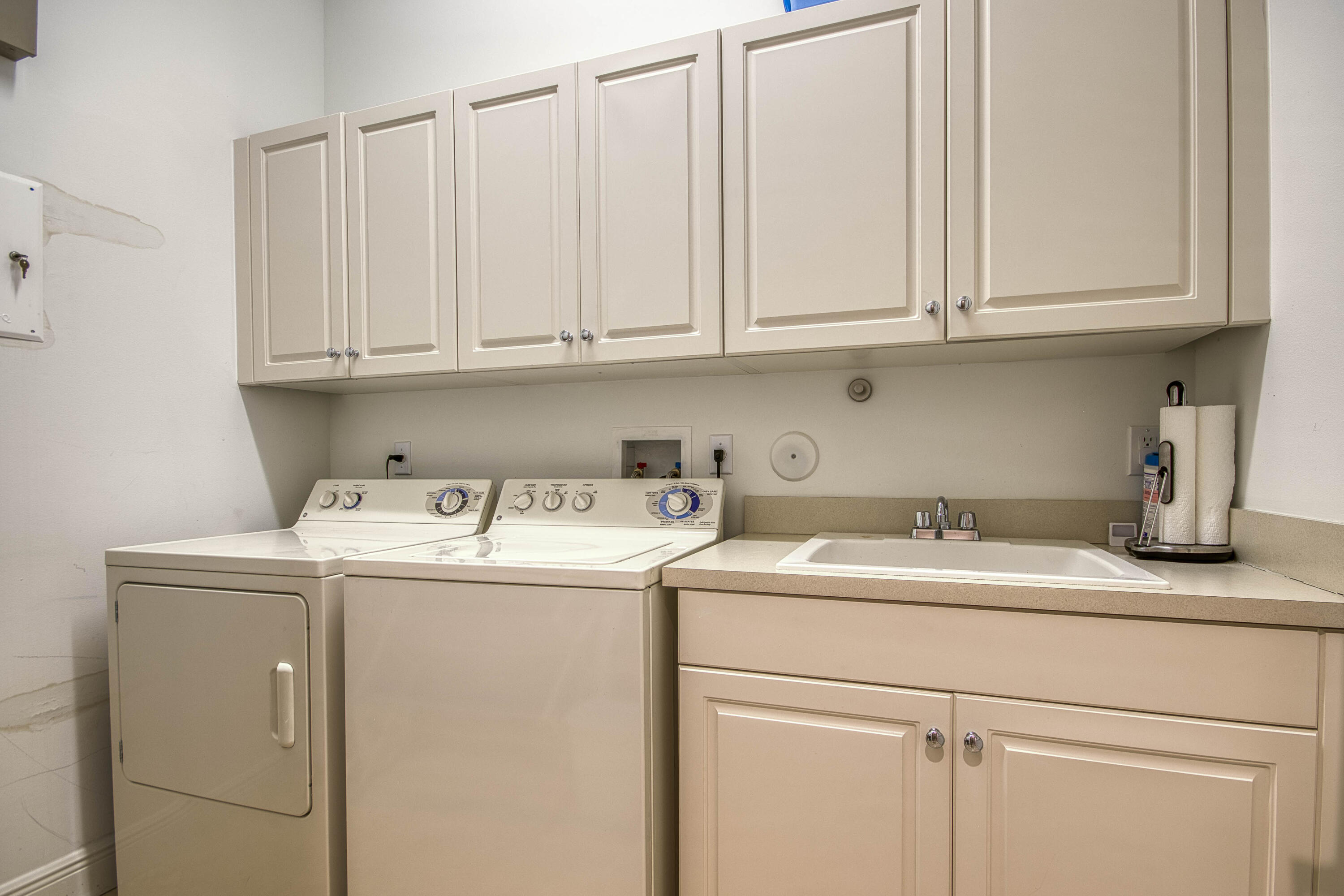 Ibis Golf and Country Club - Isla Vista - Residential Lease
