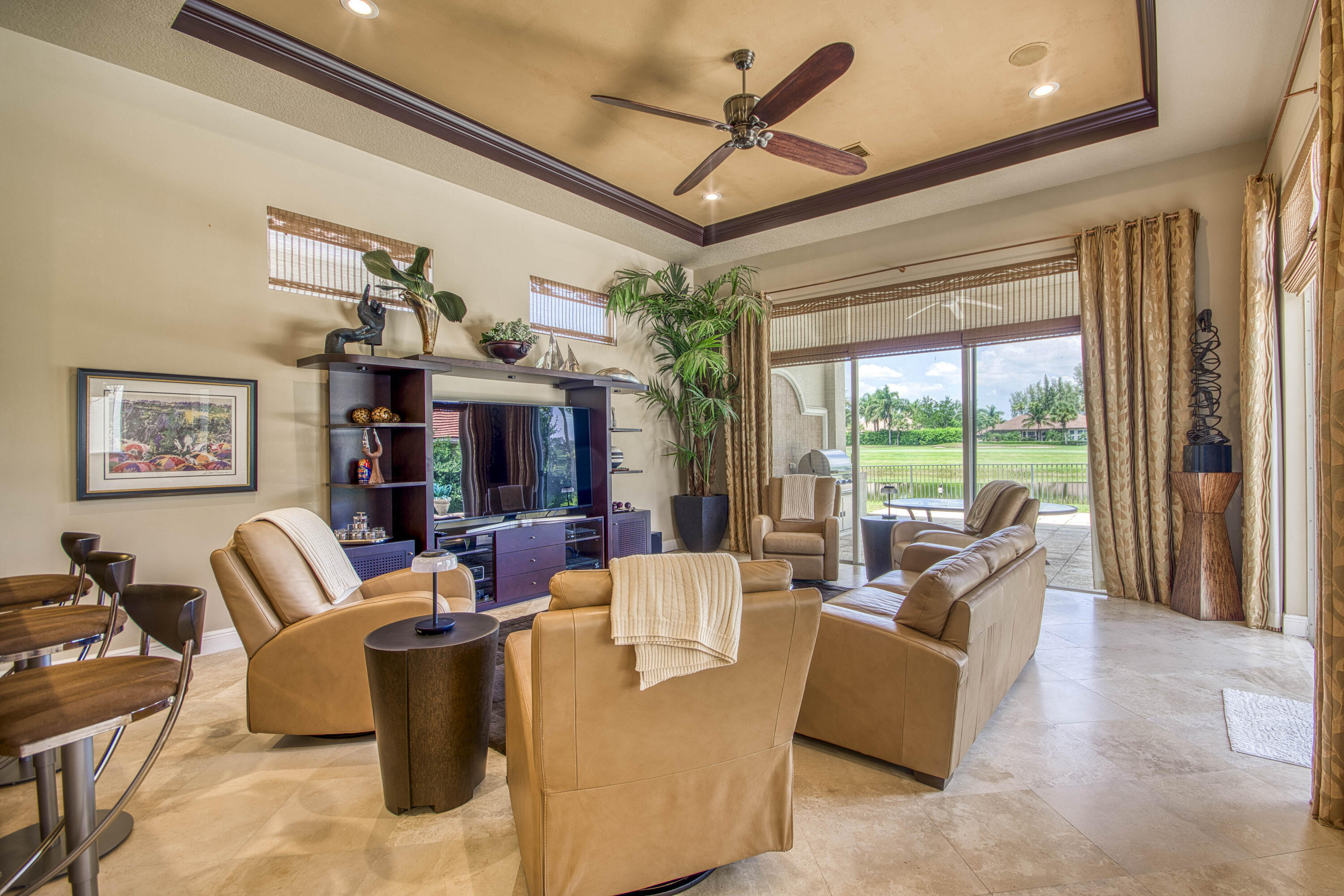 Ibis Golf and Country Club - Isla Vista - Residential Lease