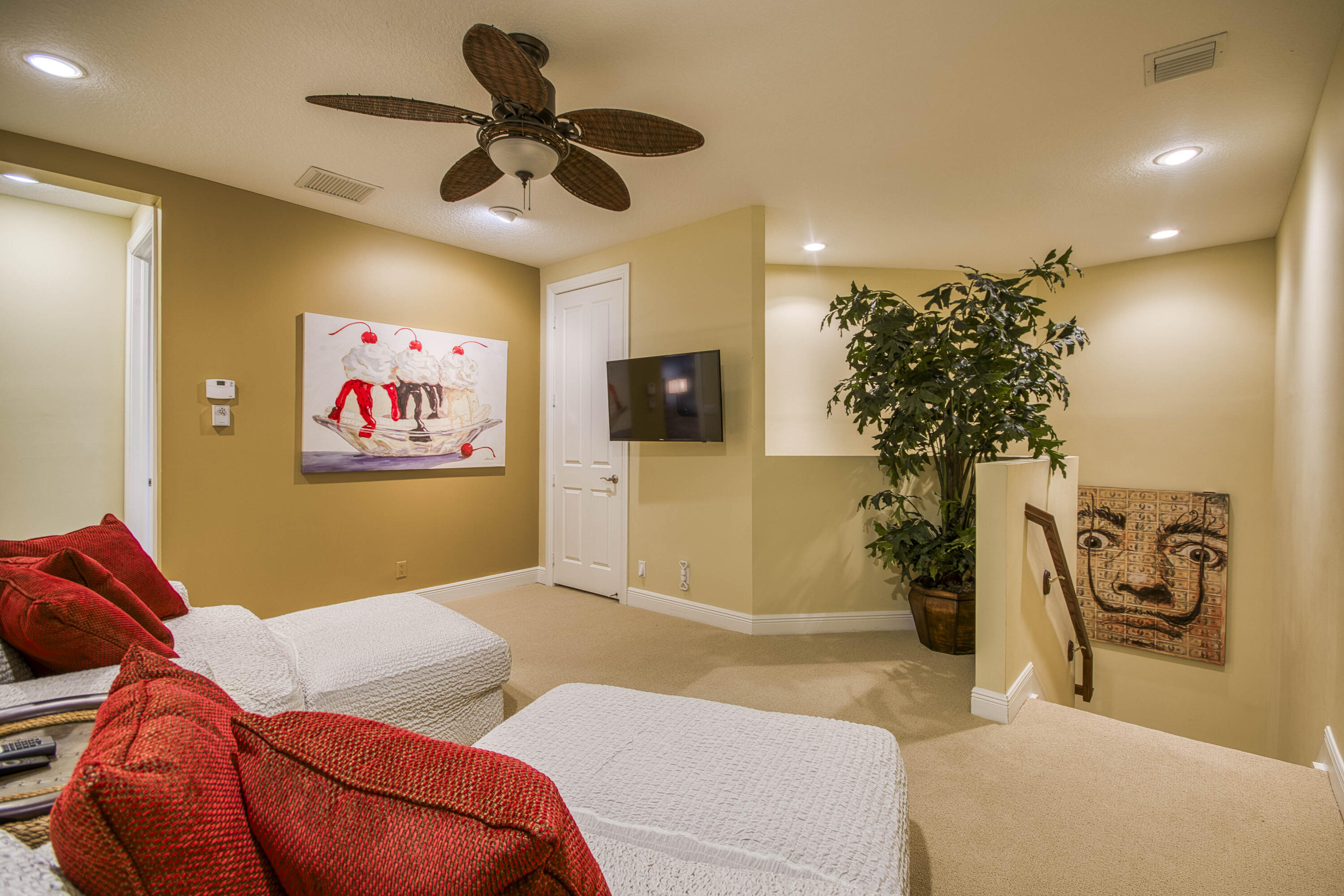 Ibis Golf and Country Club - Isla Vista - Residential Lease