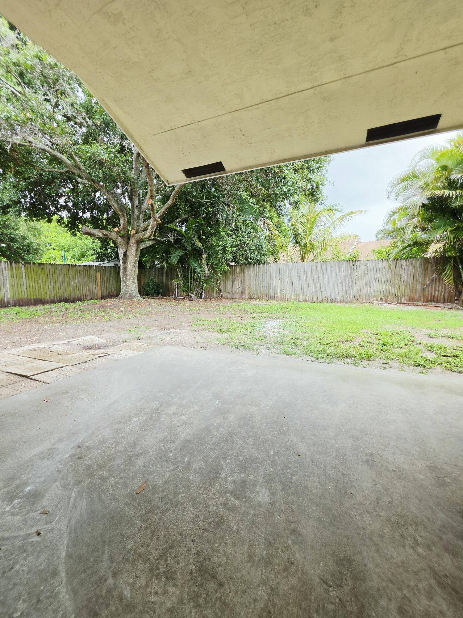 LEE ESTATES 1 - Residential