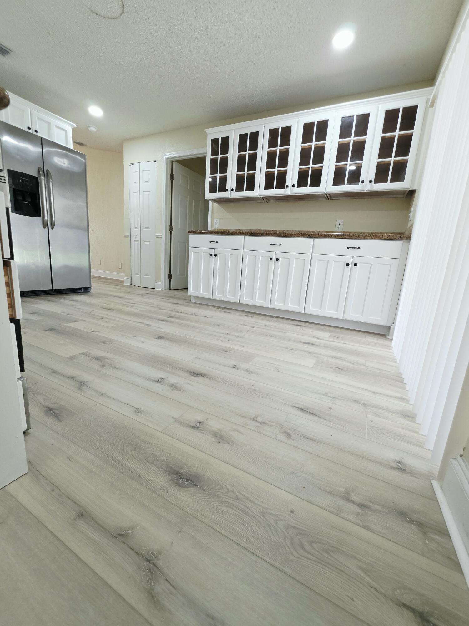 LEE ESTATES 1 - Residential