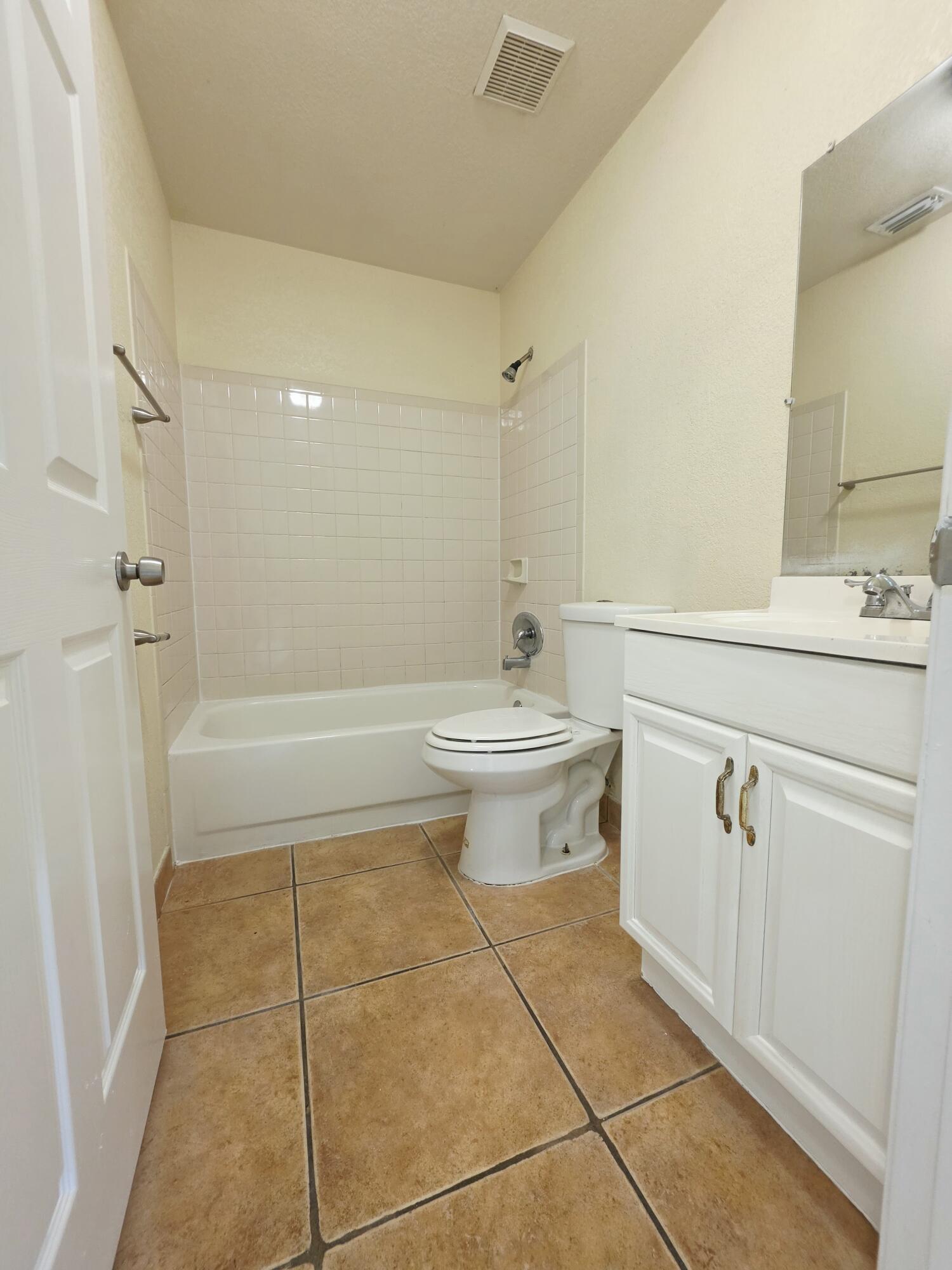 LEE ESTATES 1 - Residential