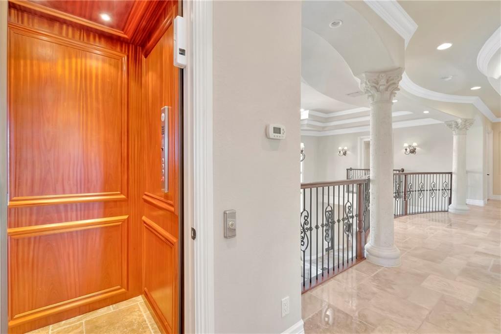 Coral Ridge Country Club - Residential