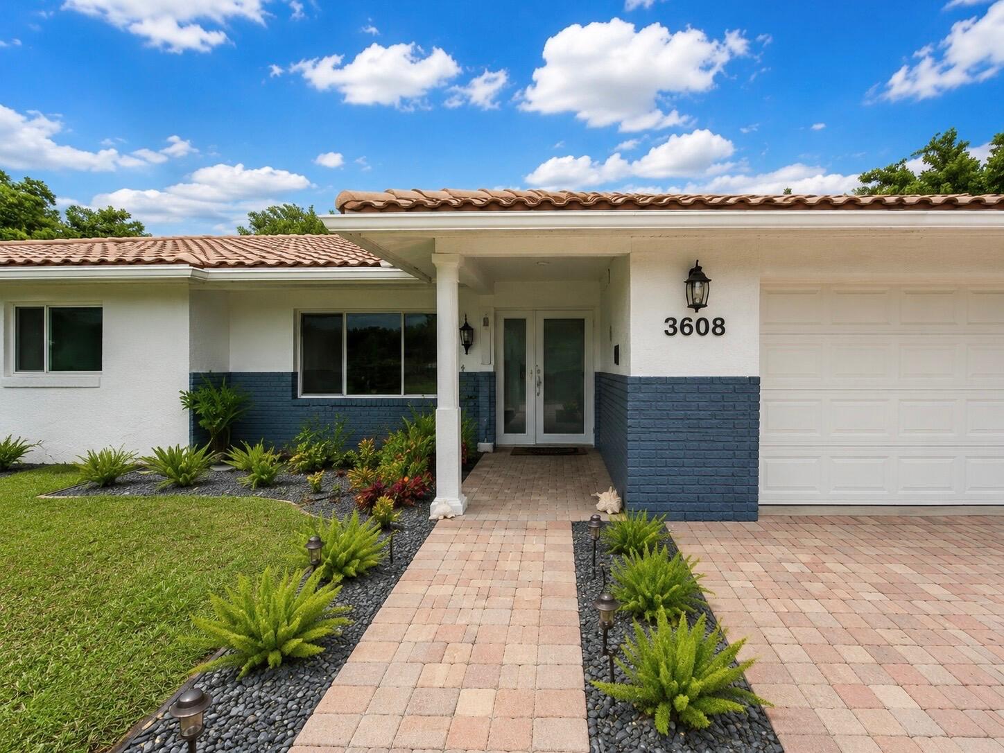 CORAL SPRINGS II - Residential