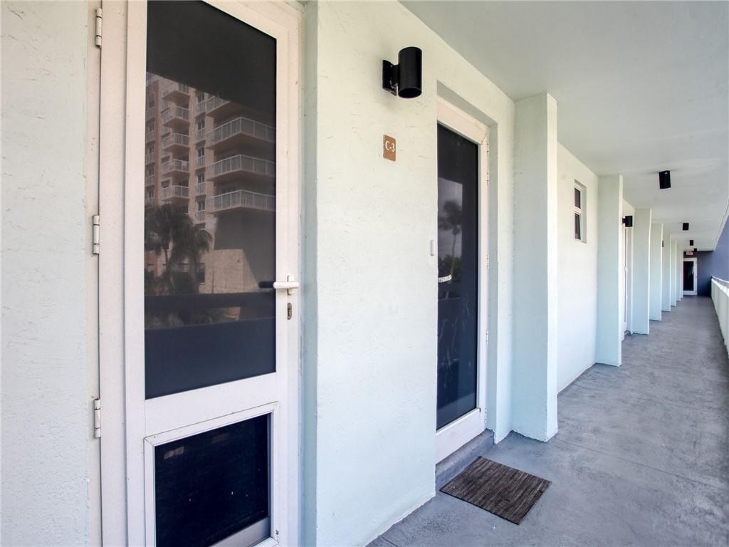 SKY RANCH APTS - Residential