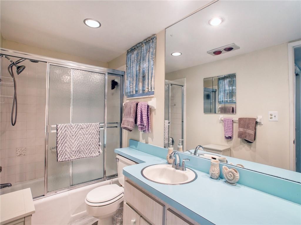 SKY RANCH APTS - Residential