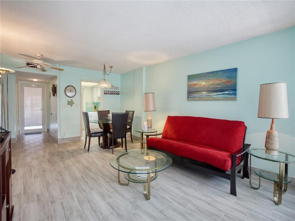 SKY RANCH APTS - Residential