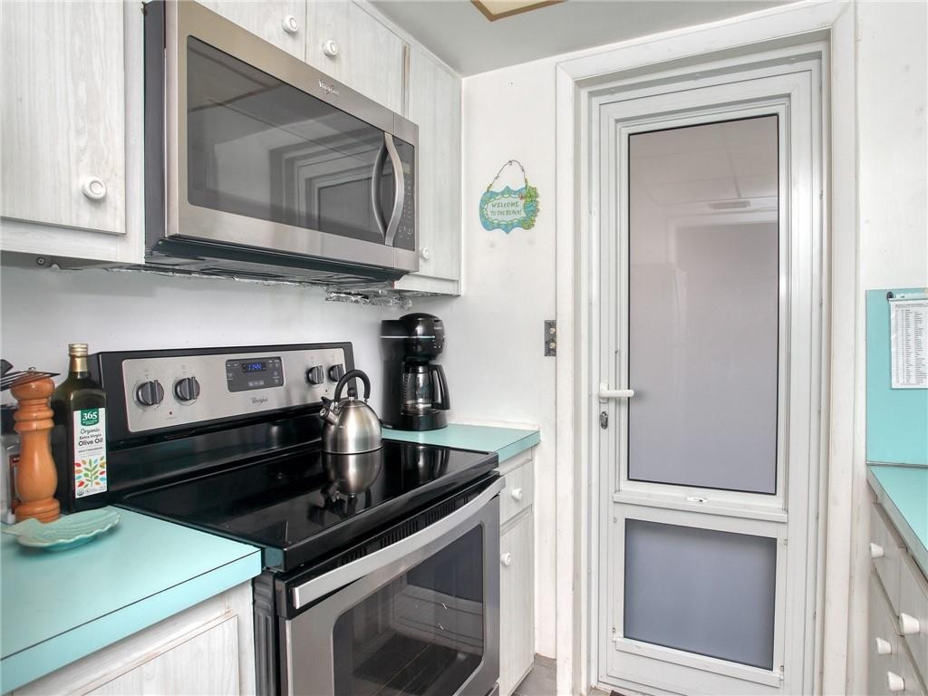 SKY RANCH APTS - Residential