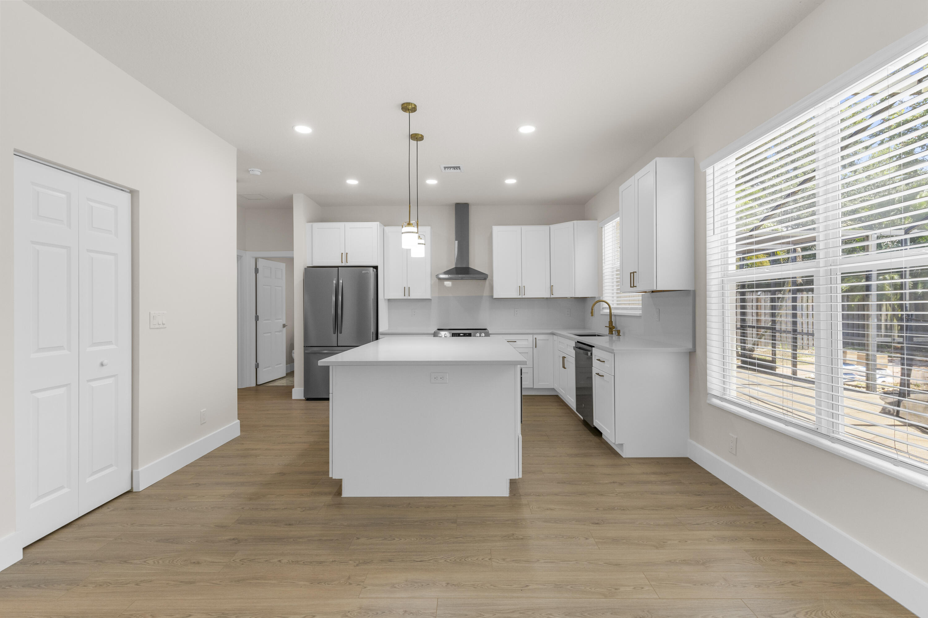 LAKE CHARLESTON TRS T AND V 2 - Residential
