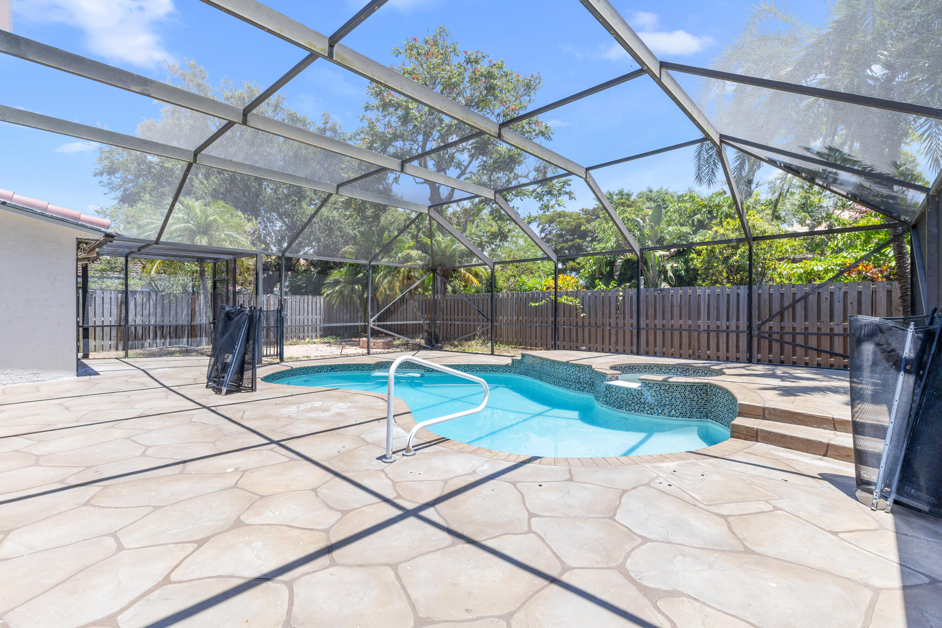 LAKE CHARLESTON TRS T AND V 2 - Residential