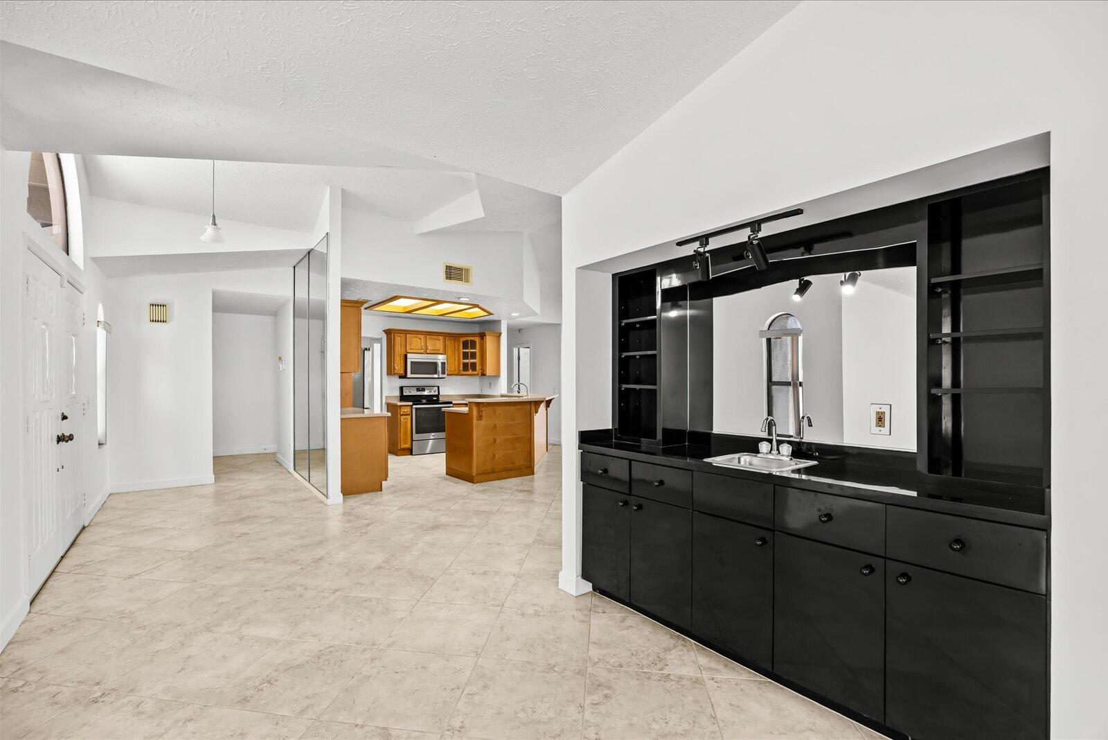 PORT ST LUCIE SECTION 18 - Residential