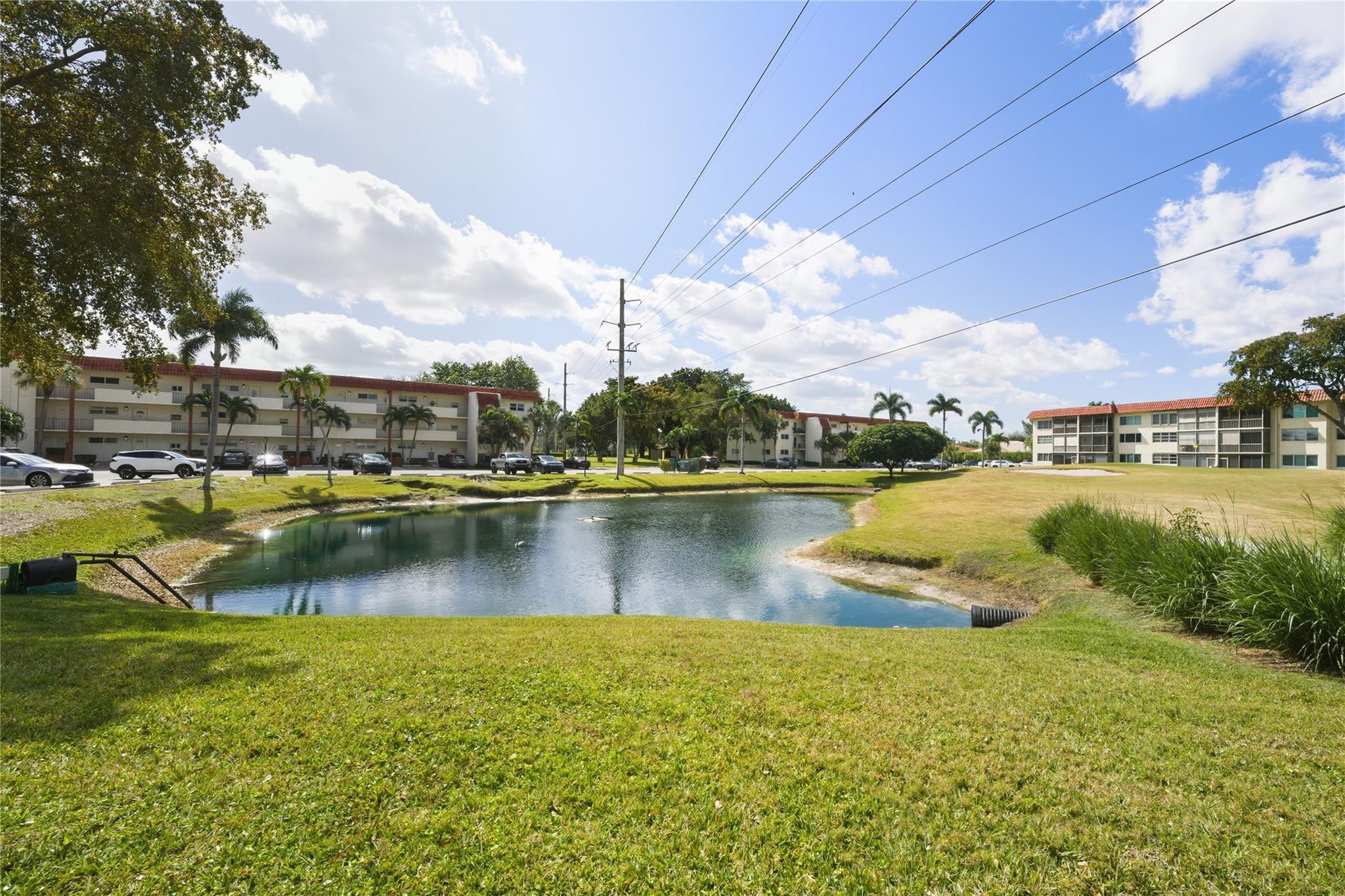 Hollybrook Golf & Tennis - Residential
