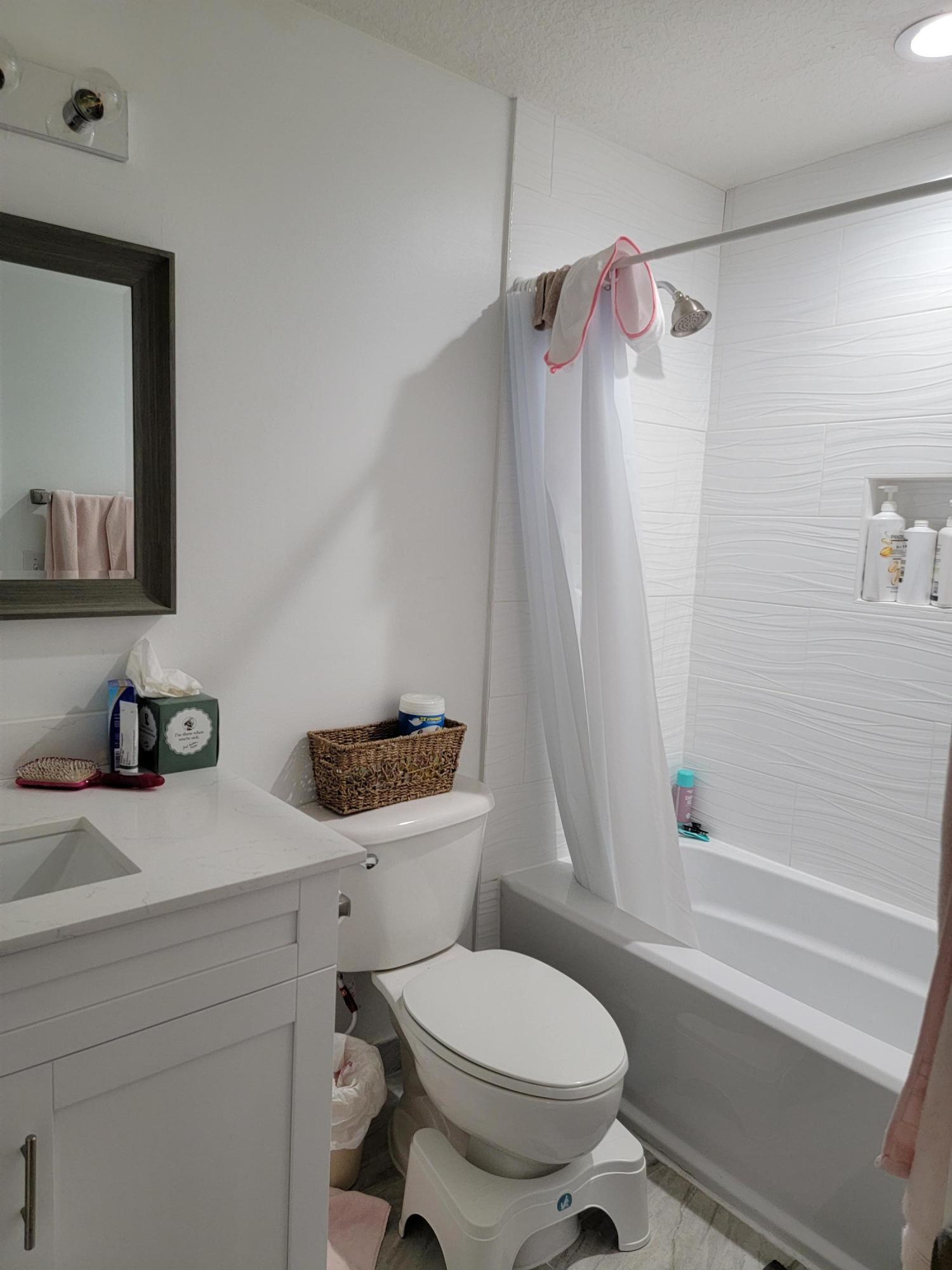 CASA SUL LAGO CONDO - Residential Lease