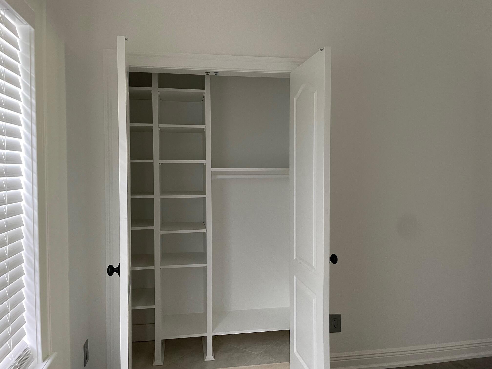 LANSDOWNE - Residential Lease