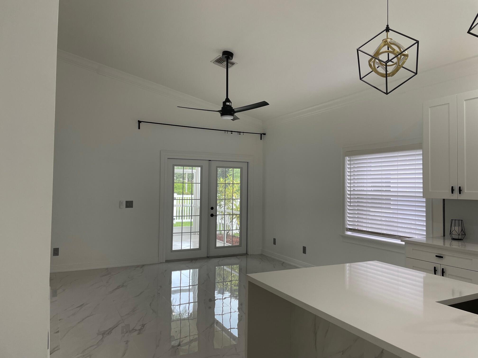 LANSDOWNE - Residential Lease