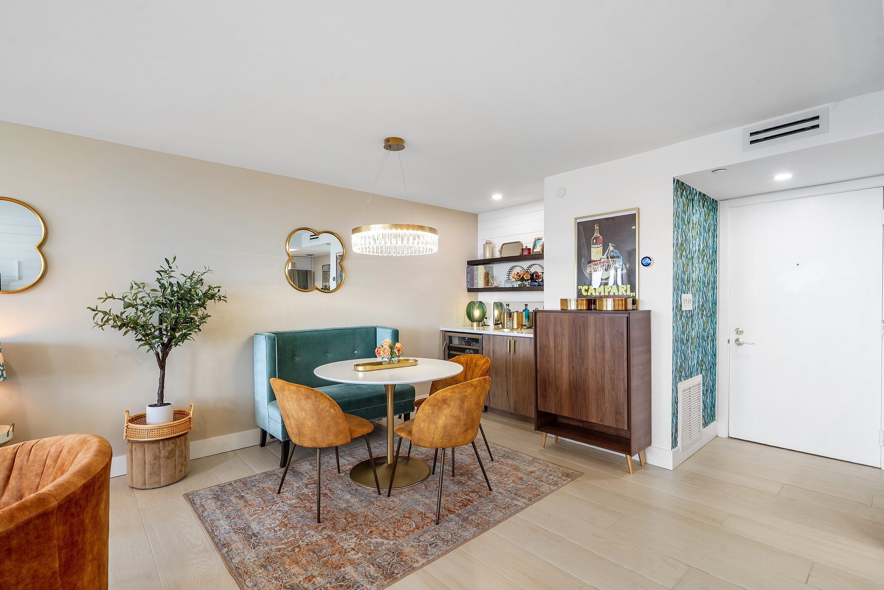 REGENCY HIGHLAND CLUB CONDO - Residential