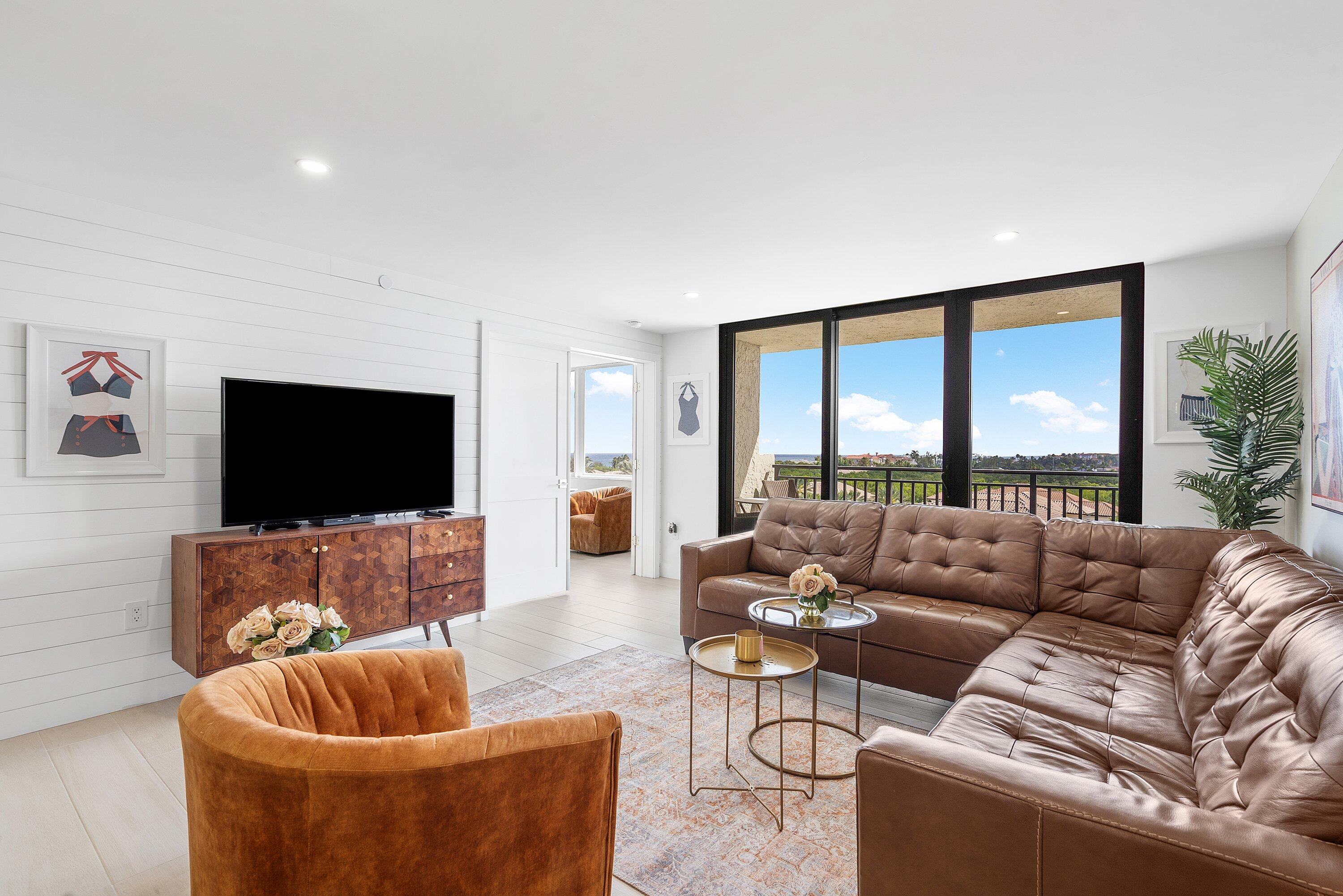 REGENCY HIGHLAND CLUB CONDO - Residential