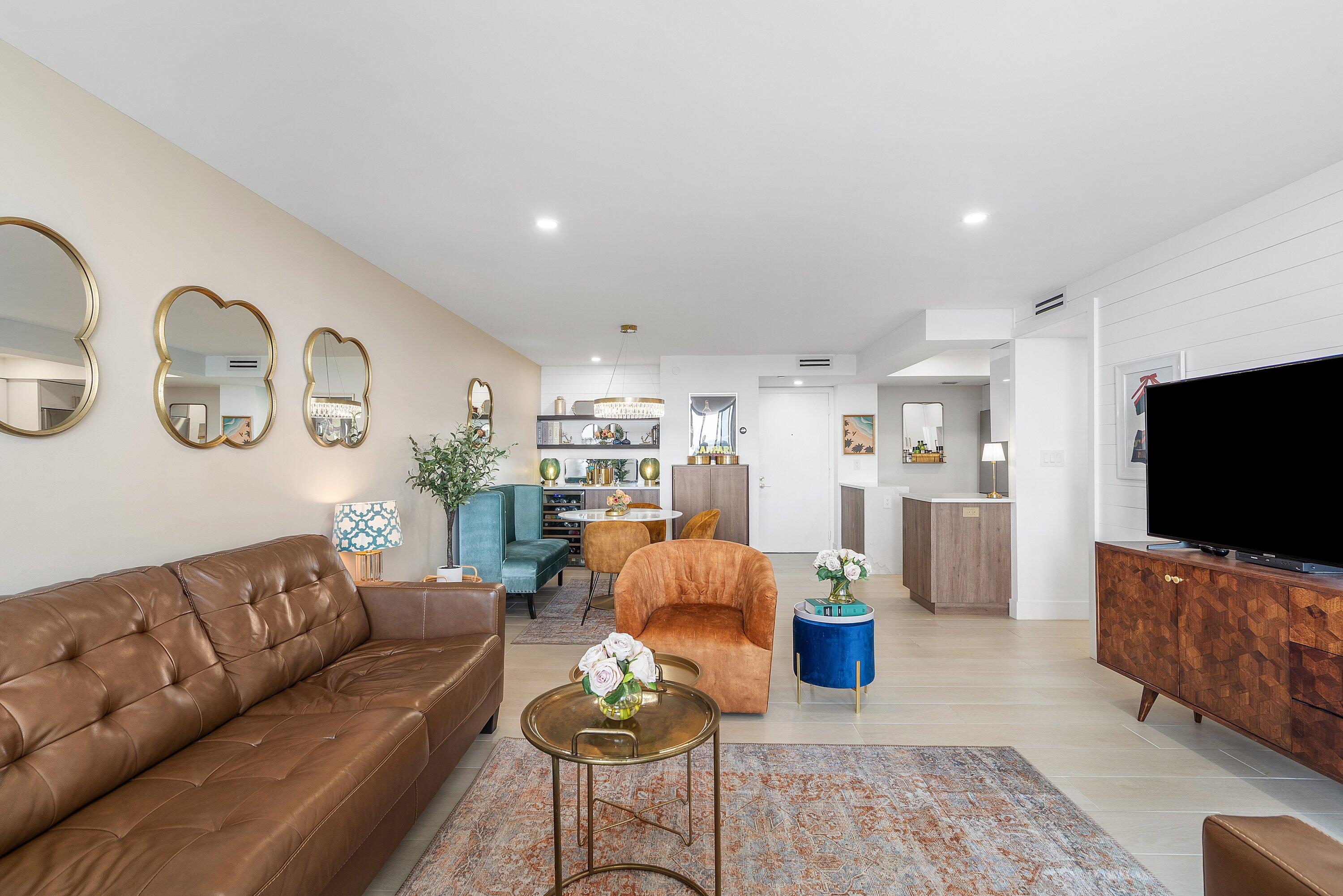 REGENCY HIGHLAND CLUB CONDO - Residential