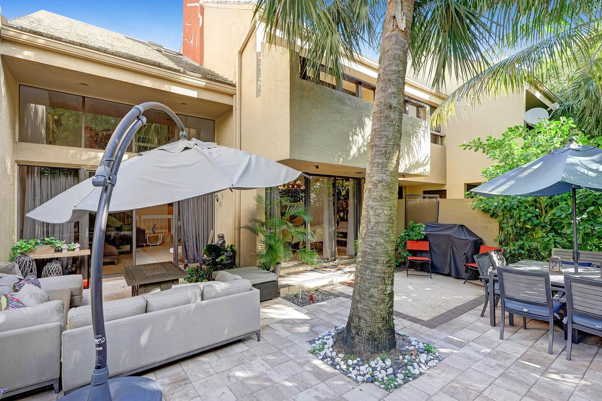 LANDS END - Residential Lease