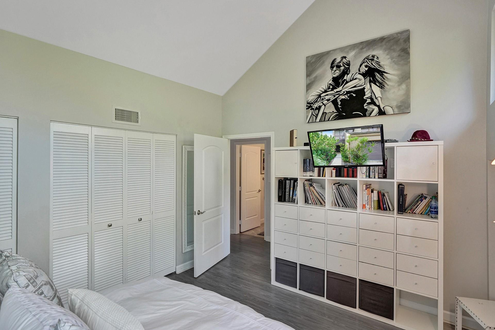 LANDS END - Residential Lease