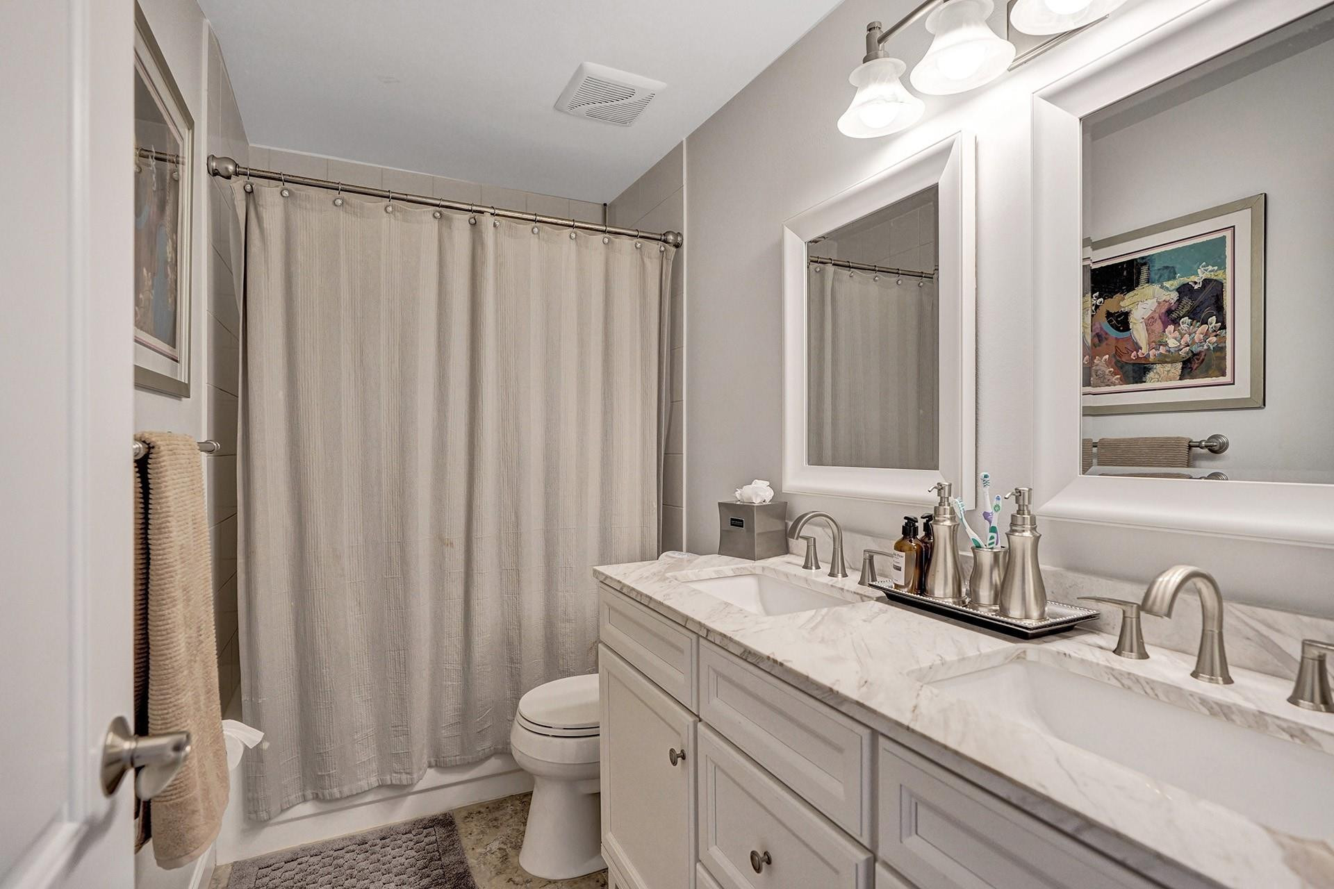 LANDS END - Residential Lease