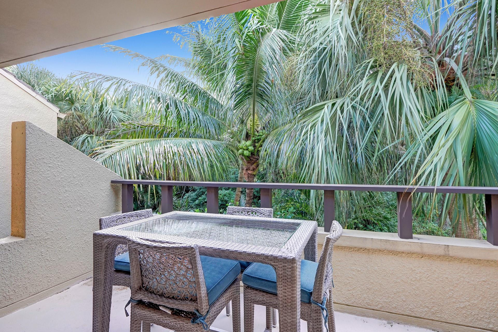 LANDS END - Residential Lease