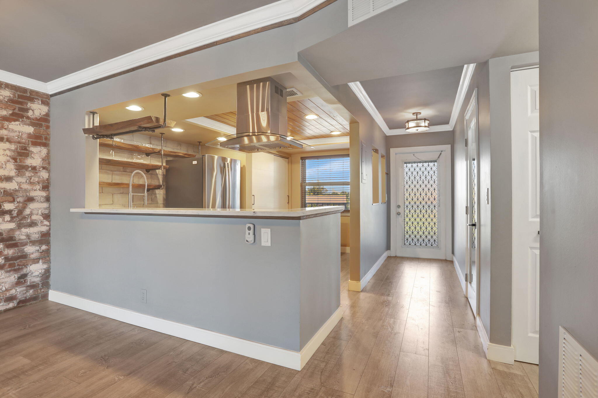 PALM SPRINGS 2 - Residential