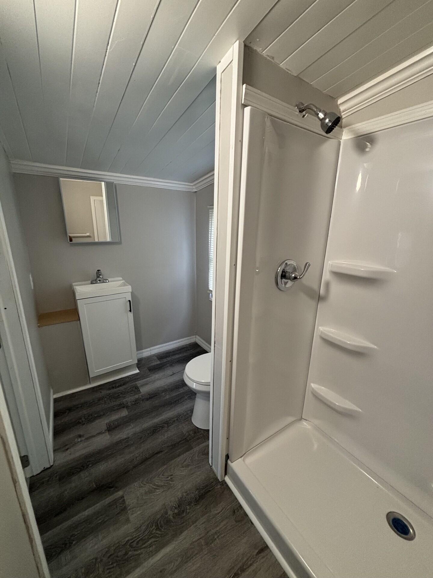 DEERFIELD LAKE MOBILE HOME PARK - Residential