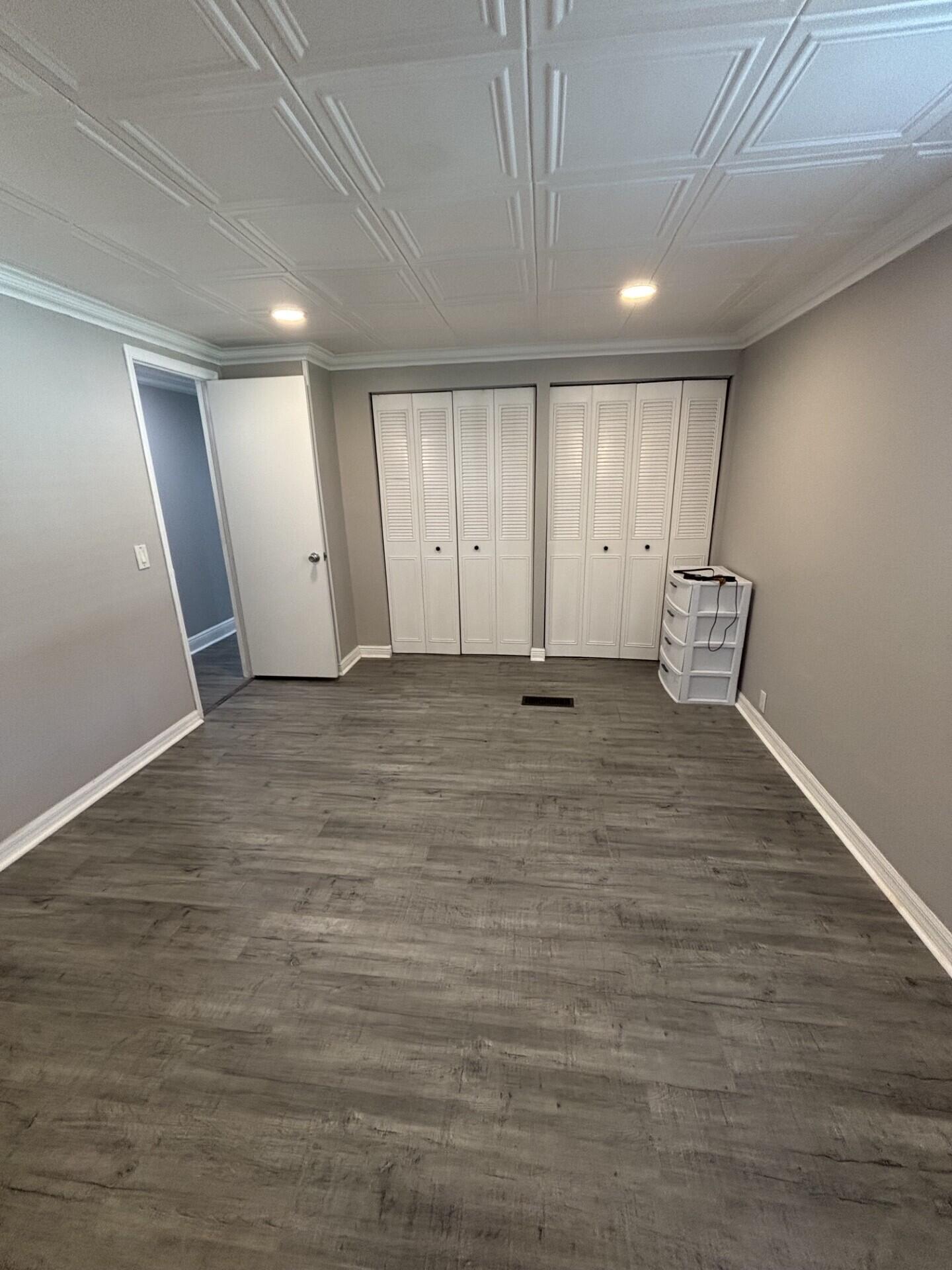 DEERFIELD LAKE MOBILE HOME PARK - Residential