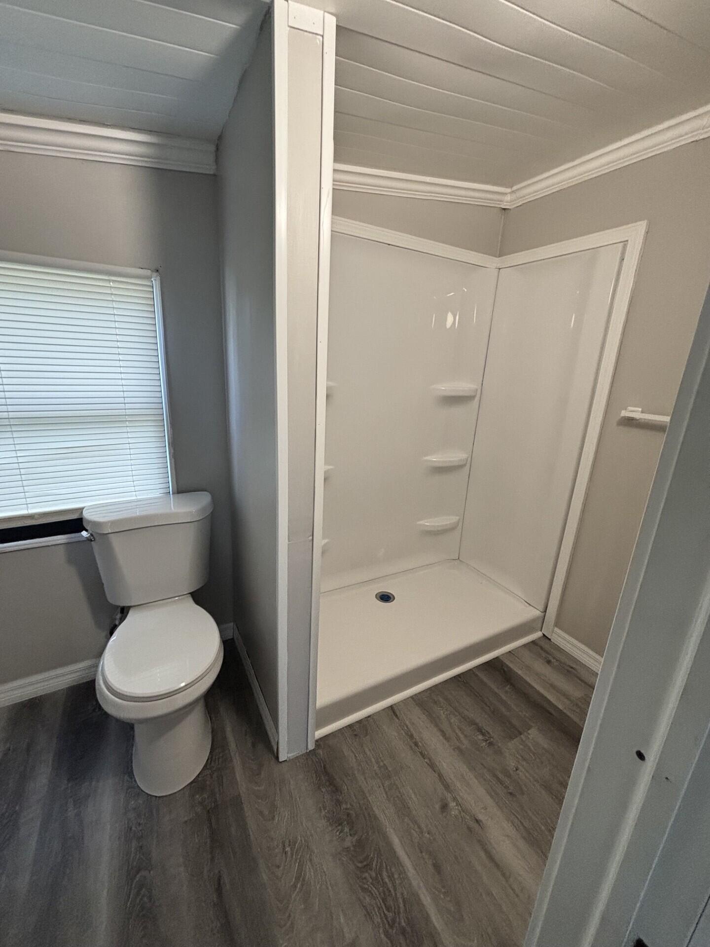 DEERFIELD LAKE MOBILE HOME PARK - Residential