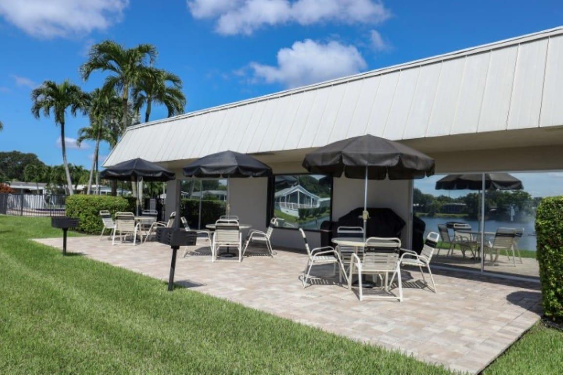 DEERFIELD LAKE MOBILE HOME PARK - Residential