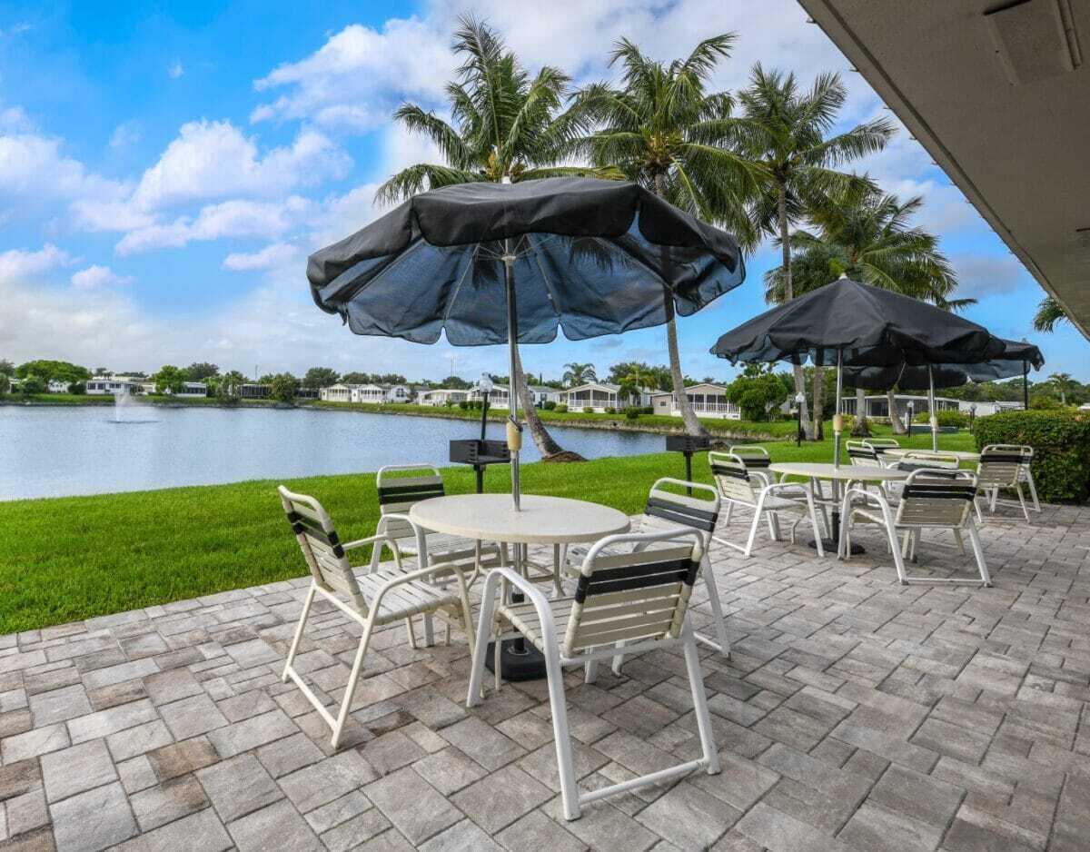 DEERFIELD LAKE MOBILE HOME PARK - Residential