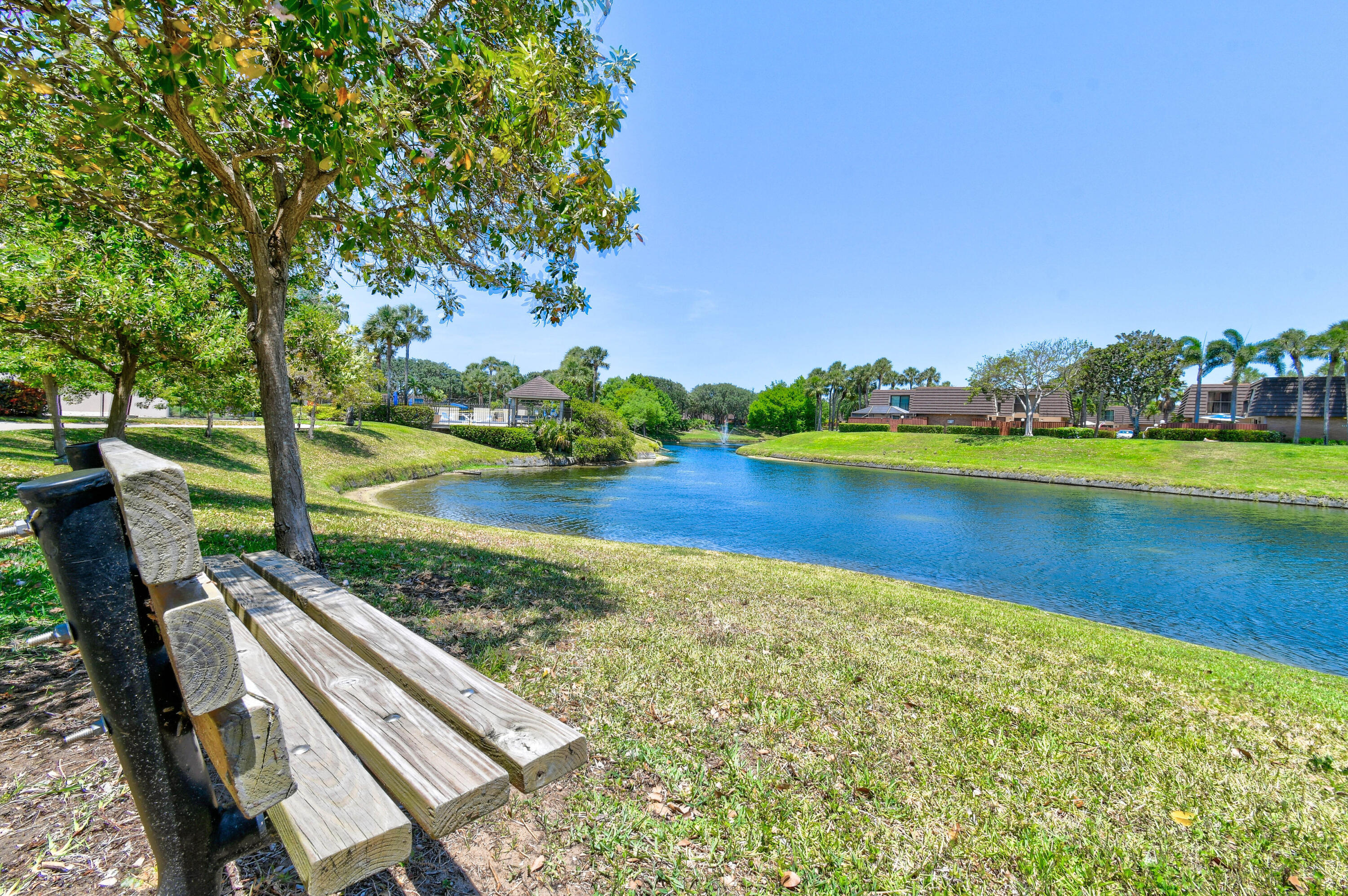LAKES AT THE BLUFFS - Residential Lease